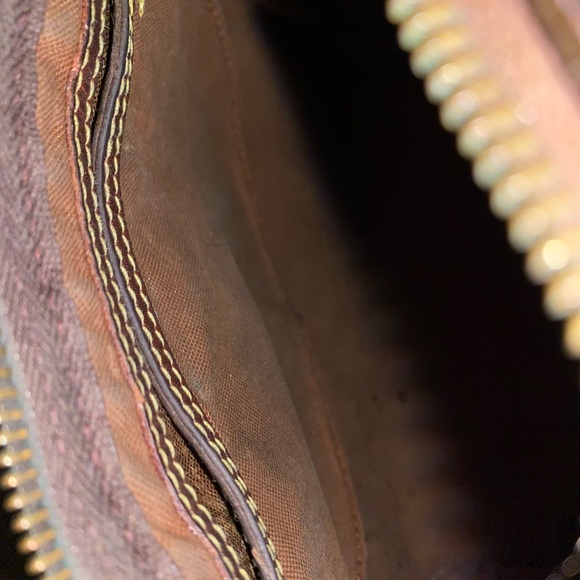 Louis Vuitton Monogram Speedy - Picture 9 of 12